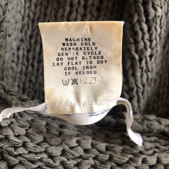 Max Studio Olive Green Sweater Hoodie Size Large - Picture 7 of 8